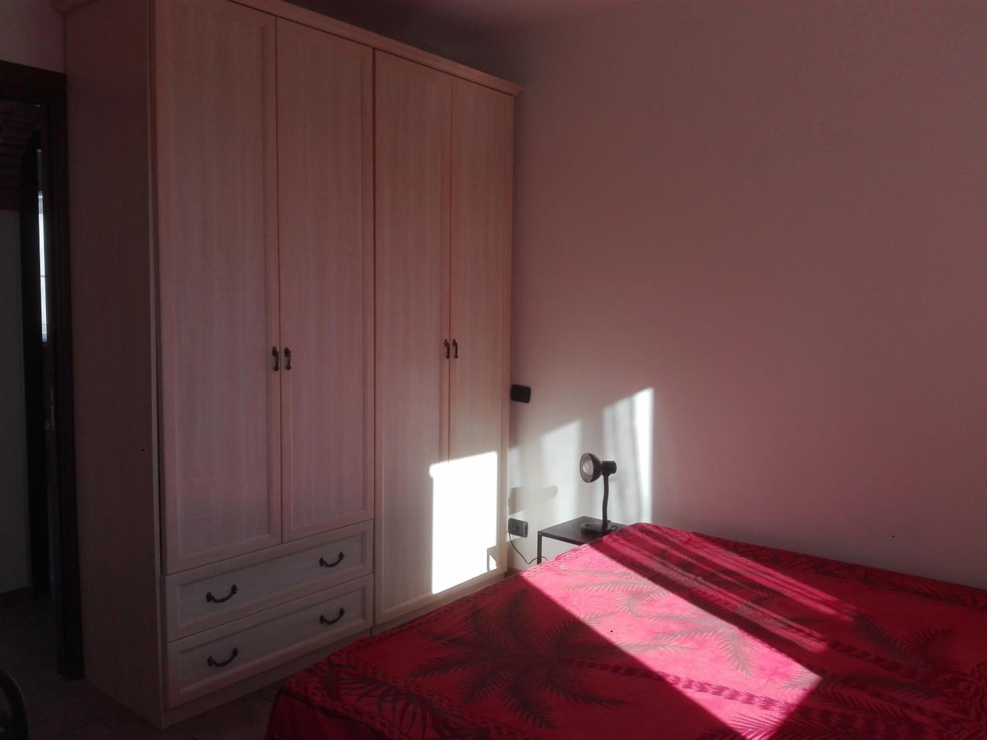 A Santy'S House 1Piano-No Lift-Shuttle A Pagamento-Raggiungibile A Piedi Aeroporto-Fermata Bus Fiera Di Roma A 3 Minuti-Air Condiz Ed Extra Bed For A Fee A Pagamento Apartment Fiumicino Bagian luar foto